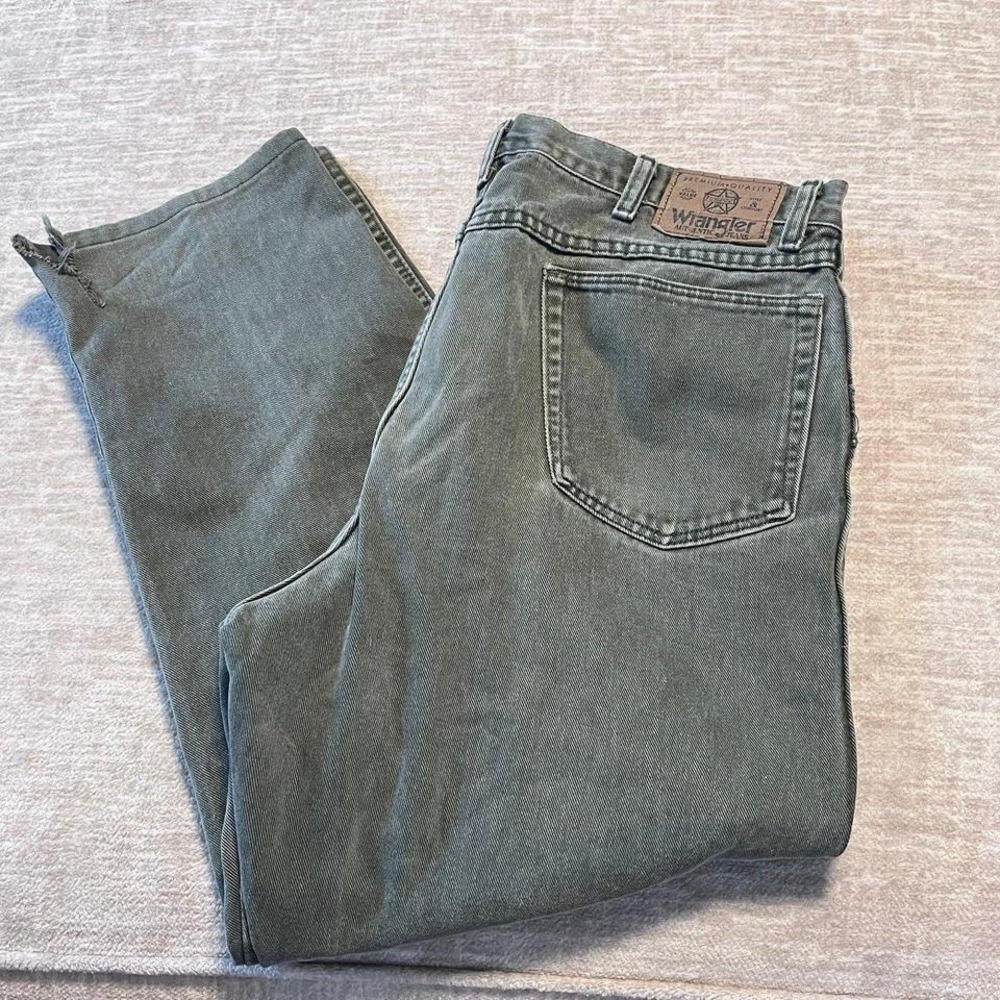 Vintage Wrangler Authentic‎ Jeans Men's Green Denim USA Made Straight Leg